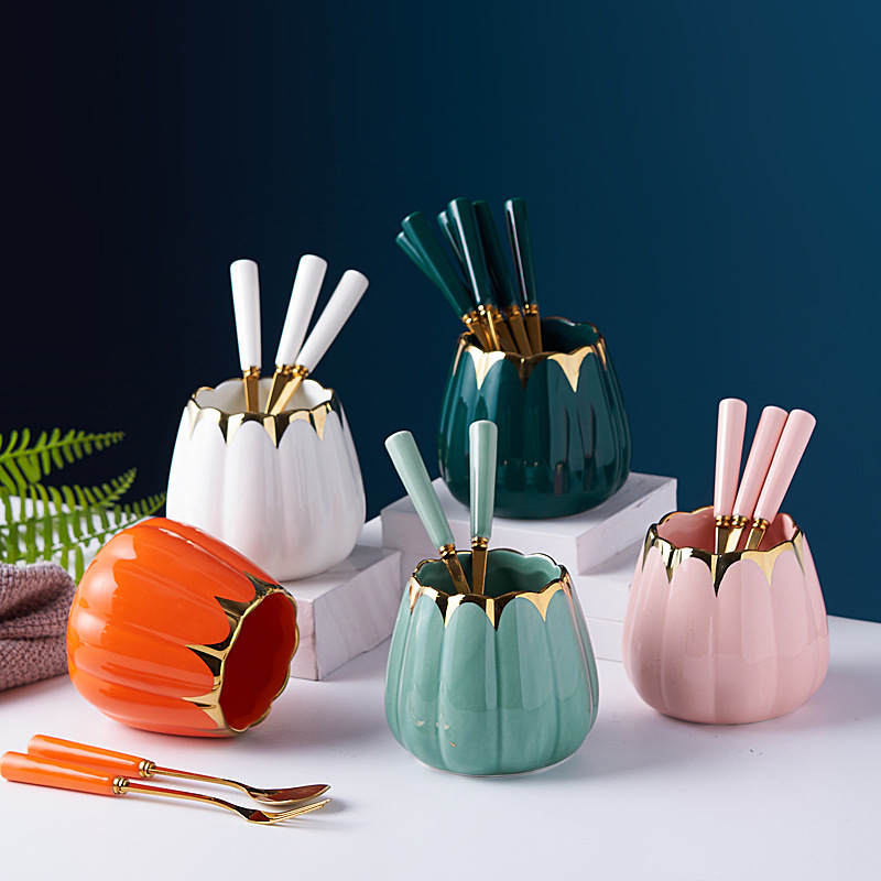 Nordic Fruit Fork Spoon Household Stainless Steel Fruit Sign Coffee Spoon Ceramic Storage Can suit High-grade Moon Cake Knife and Fork Nordic Fruit Fork Spoon Household Stainless Steel Fruit Sign Coffee Spoon Ceramic Storage Can suit High-grade Moon Cake Knife and Fork