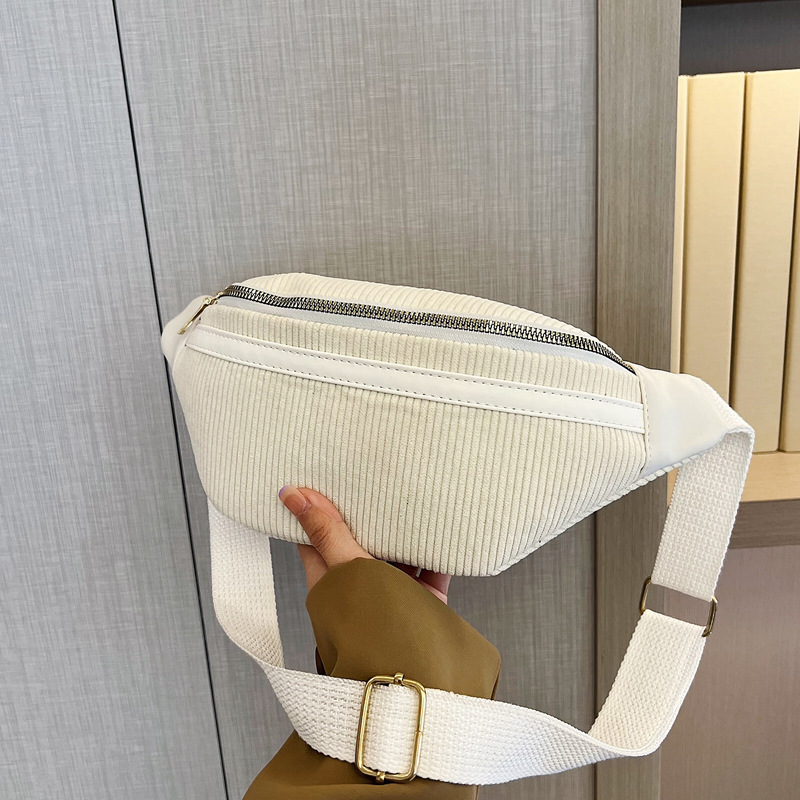 Bolsa de pecho de pana japonesa y coreana bolsa de mensajero 2023 nueva bolsa de cintura de teléfono móvil retro pequeña bolsa de hombro