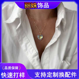 亚马逊创意设计泡泡七彩爱心吊坠项链简约通勤流行穿搭配饰项圈女