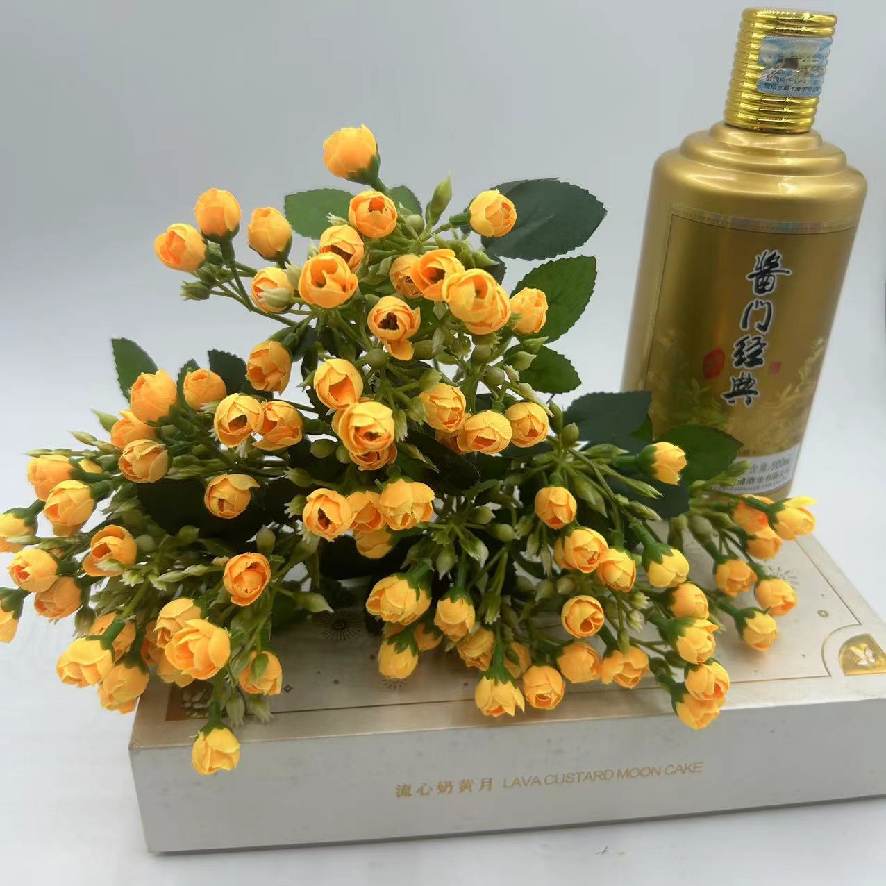 Simulación de un pequeño ramo de flores 5 horquillas 30 flores brotes de flores de Milán artificial simulación de brotes de rosas decoración de boda en el hogar