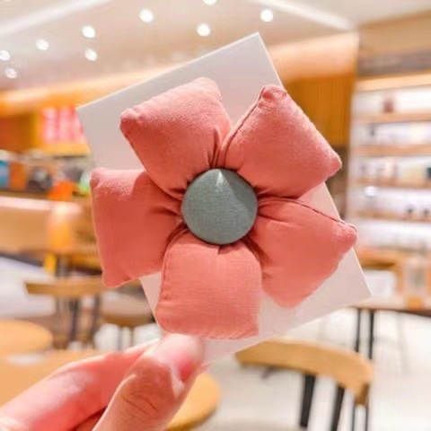 핑크색 머리띠