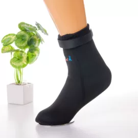 骑行手套;潜水袜;运动护膝