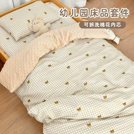 婴童床品套件;婴童枕芯;婴童抱被