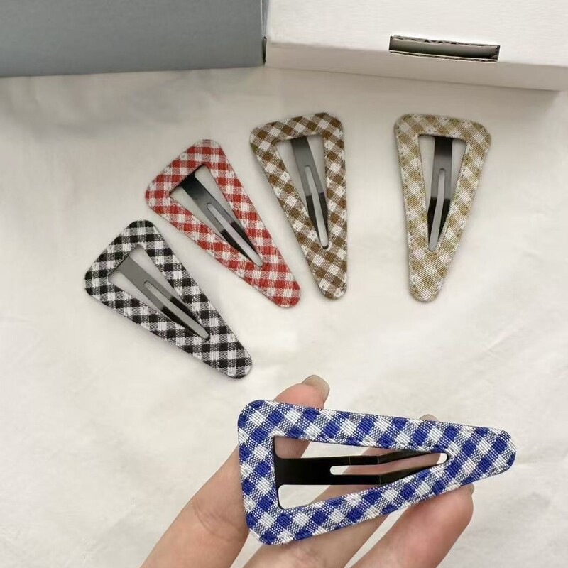 Korean Ins New Plaid Cut Out Triangle Bb Clip Hairpin Sweet Houndstooth Bangs Clip Fabric Hair Accessories for Women Korean Ins New Plaid Cut Out Triangle Bb Clip Hairpin Sweet Houndstooth Bangs Clip Fabric Hair Accessories for Women