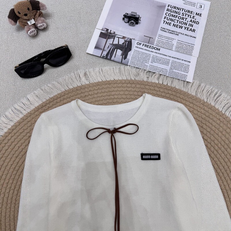 M Summer New Style️Beige Waffle Leather Lace-Up Knit T-Shirt 6624 M Summer New Style️Beige Waffle Leather Lace-Up Knit T-Shirt 6624