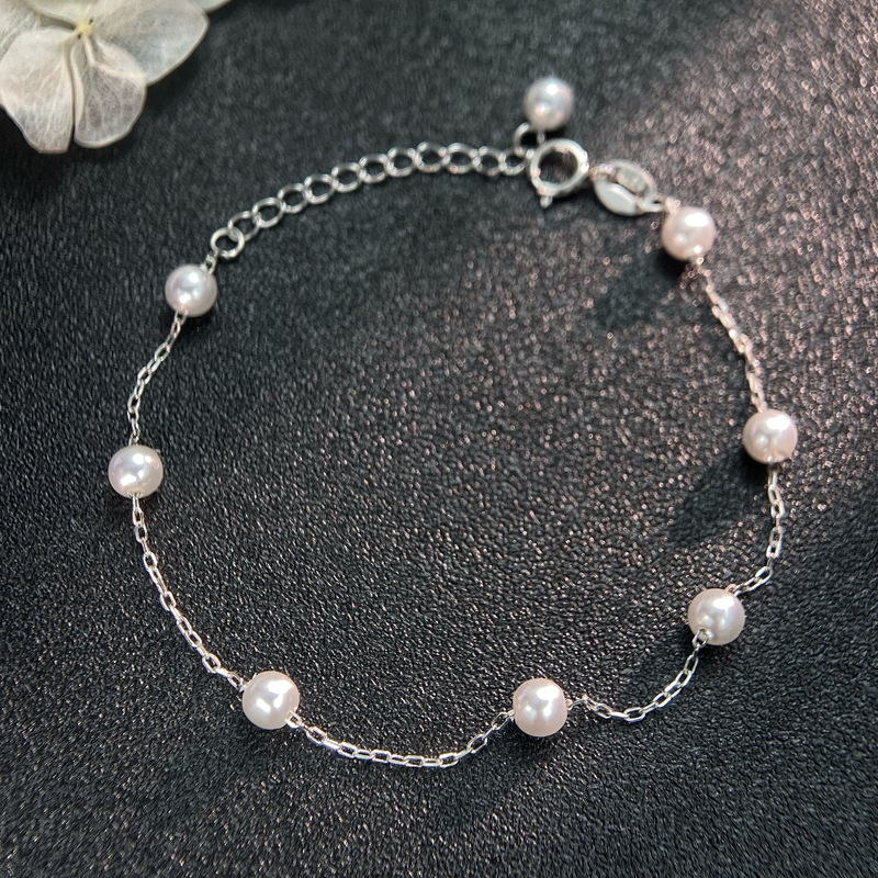 S925 Sterling Silver Pearl Bracelet for Women, Niche Ins-Style Exquisite Artistic Accessory for Everyday Wear and Versatile Fashion
