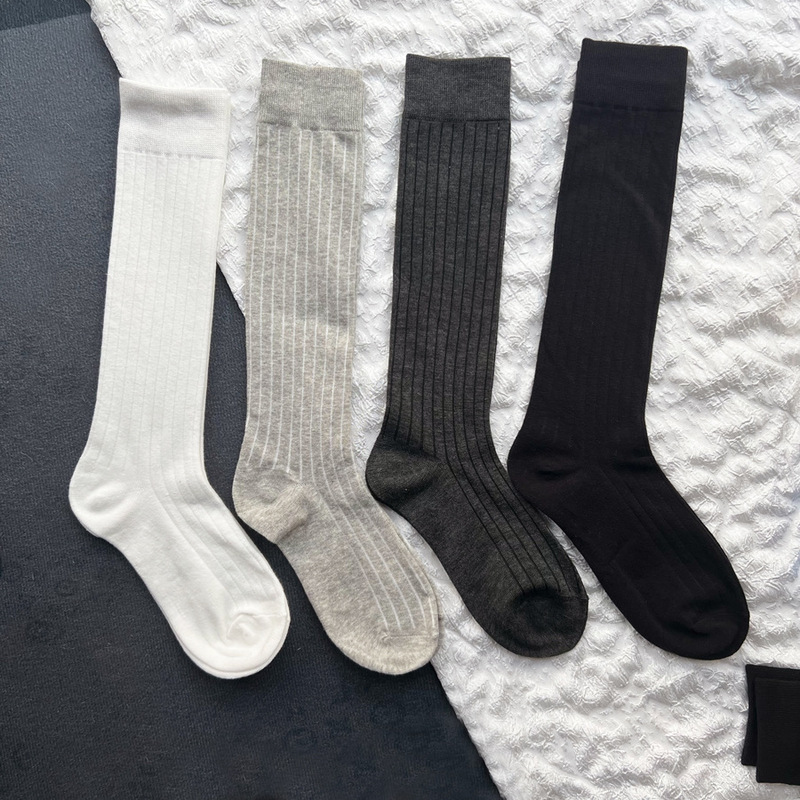 Vertical stripe calf socks cotton socks miumiu socks South Korea boss's same striped women's socks