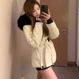 白色收腰羽绒服女2025冬季保暖新款加厚短款滑雪派克服跨境