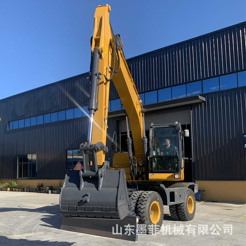 轮式挖掘机 180胶轮抓棉花机 抓木机 内蒙古供应