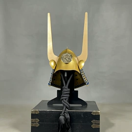 金属工艺品;其它服装展示;树脂工艺品