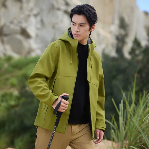 Hong Kong Style Unisex Sports Outdoor Windproof and Waterproof Hooded Softshell Mountaineering Clothing