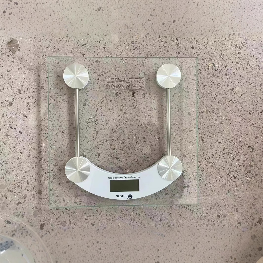 2025 pesar pesas domésticas báscula electrónica de peso corporal báscula de cristal de comercio exterior báscula de salud báscula de baño