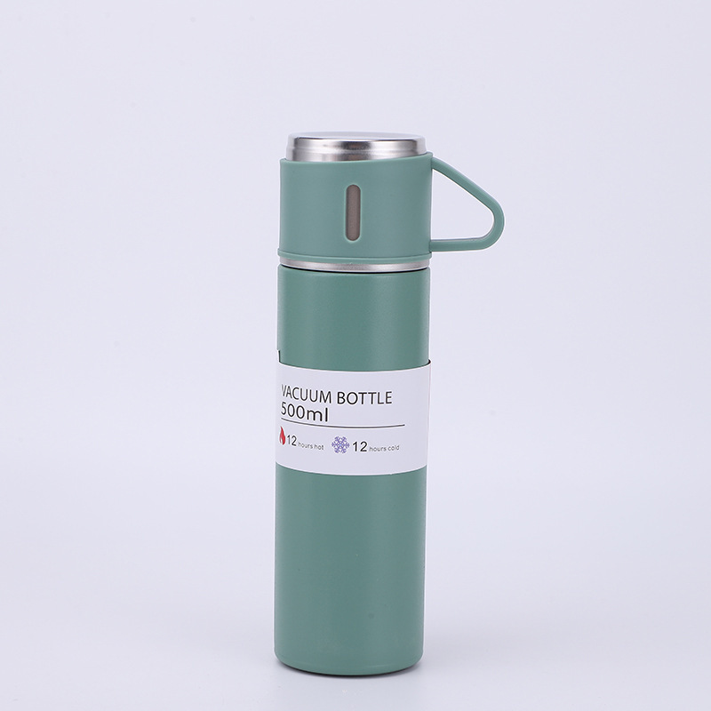 Una taza de tres tapa taza de vacío de acero inoxidable traje portátil cubierta recta taza de vacío conveniente taza de aislamiento de té de doble propósito