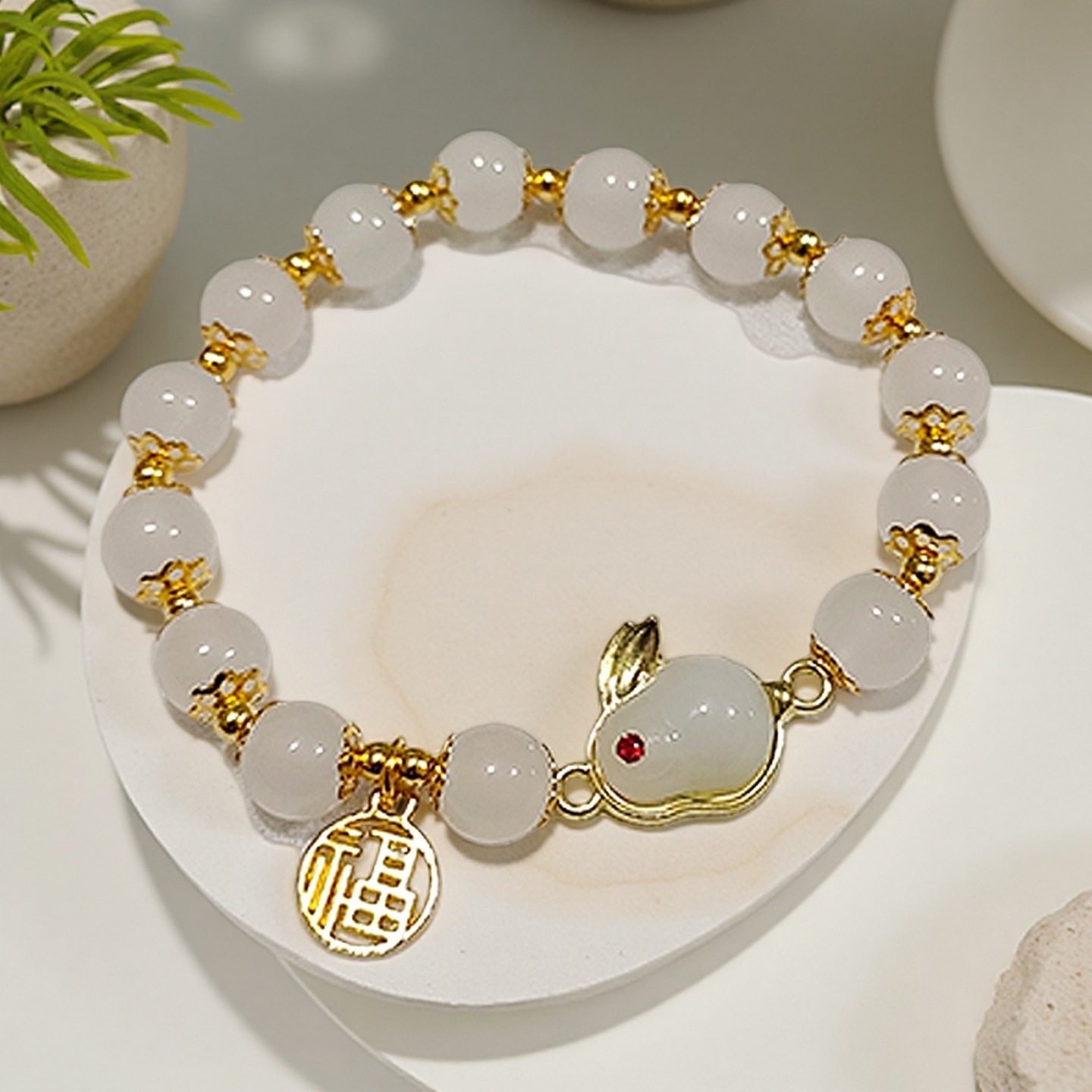 여성을 위한 전자상거래 인기 상품 유리 옥 토끼 팔찌, 패셔너블하고 달콤하고 시원하며 흰색 비즈 고양이 팔찌, 핸드 주얼리 도매