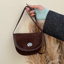 ���Q�n�溆�sС���R������Ů2025�����¿�͹�ͨ��ĥɰ�μ�б���