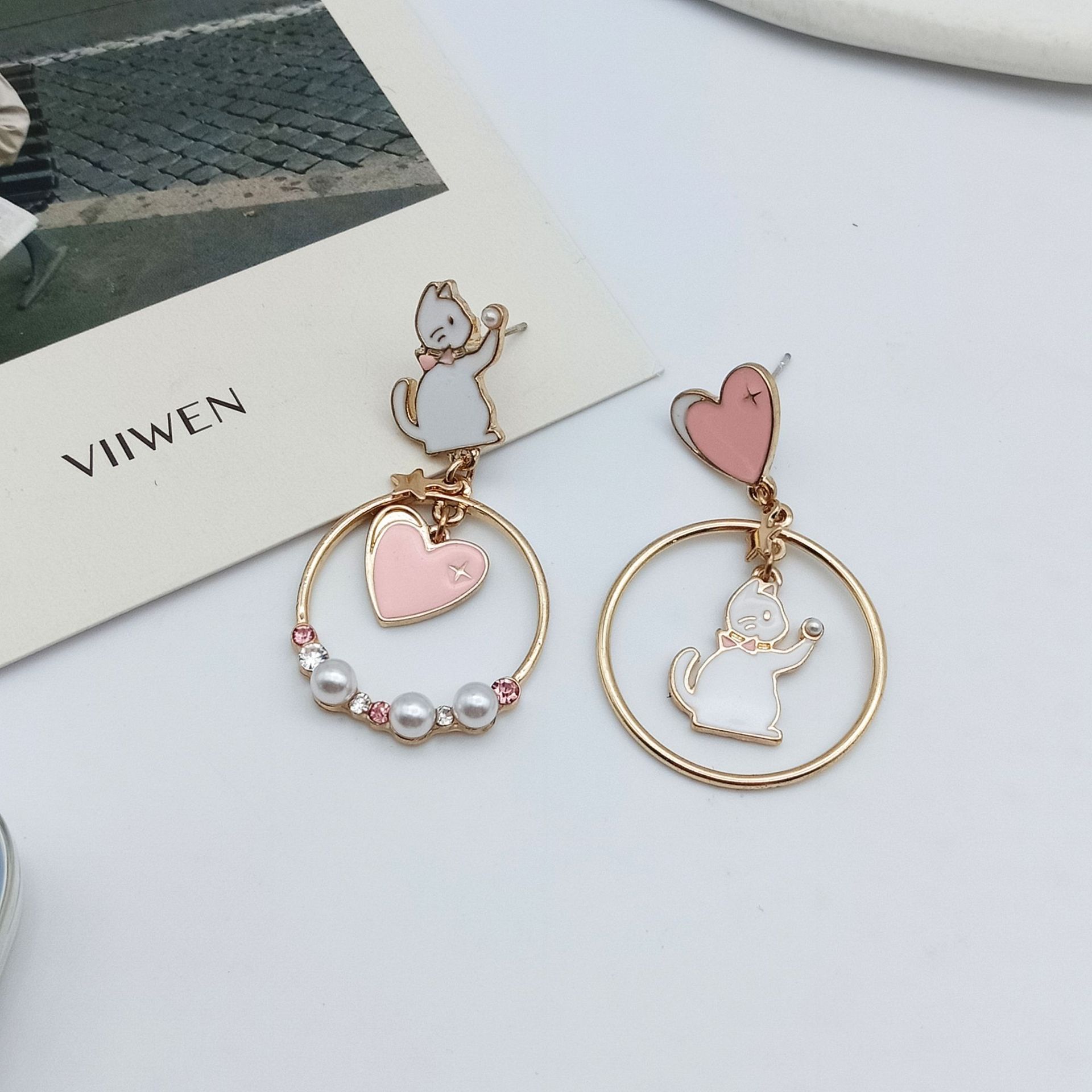 Cute Cat Alloy Enamel Artificial Pearls Drop Earrings display picture 7