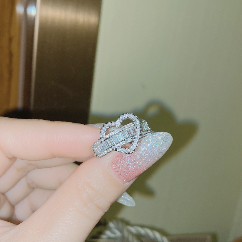 Women'S Gender Elegant Retro Lady Heart Shape Copper Inlay Artificial Gemstones Open Rings