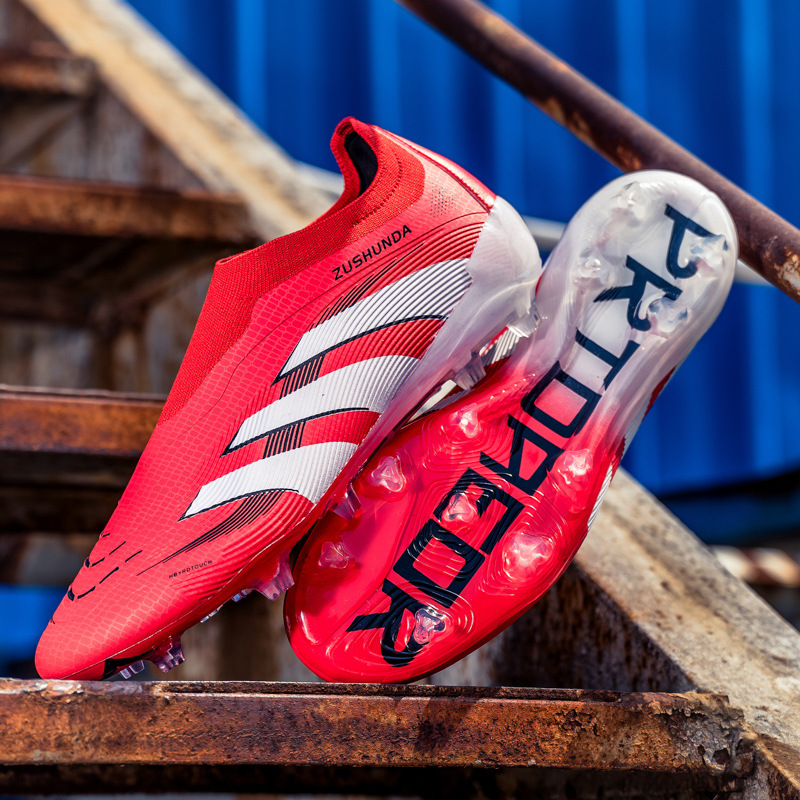 2501 빨간색과 검은색 스파이크