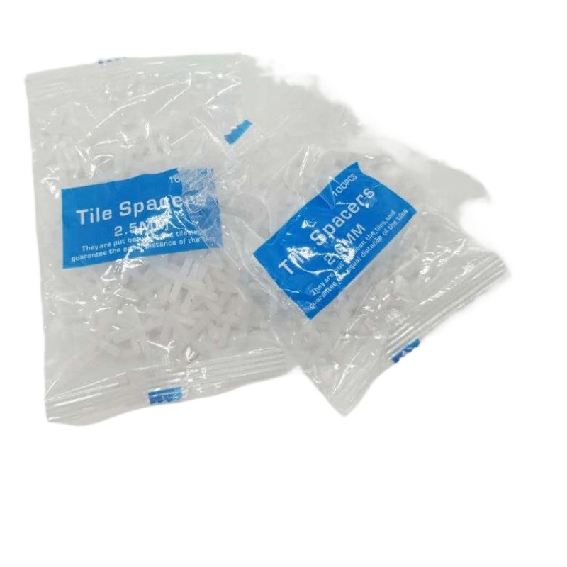 新しいタイルのクロスの縫いカードはれんがを貼って縫います。