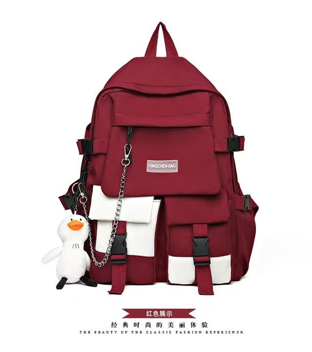 와인색 오리 키링