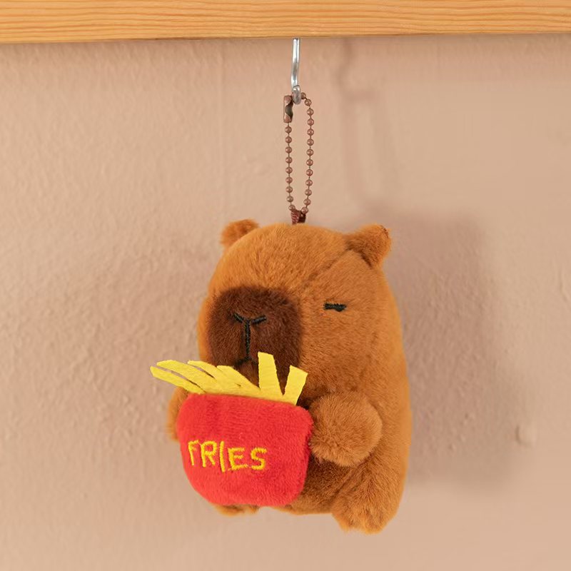 갈색 감자 튀김 카피바라