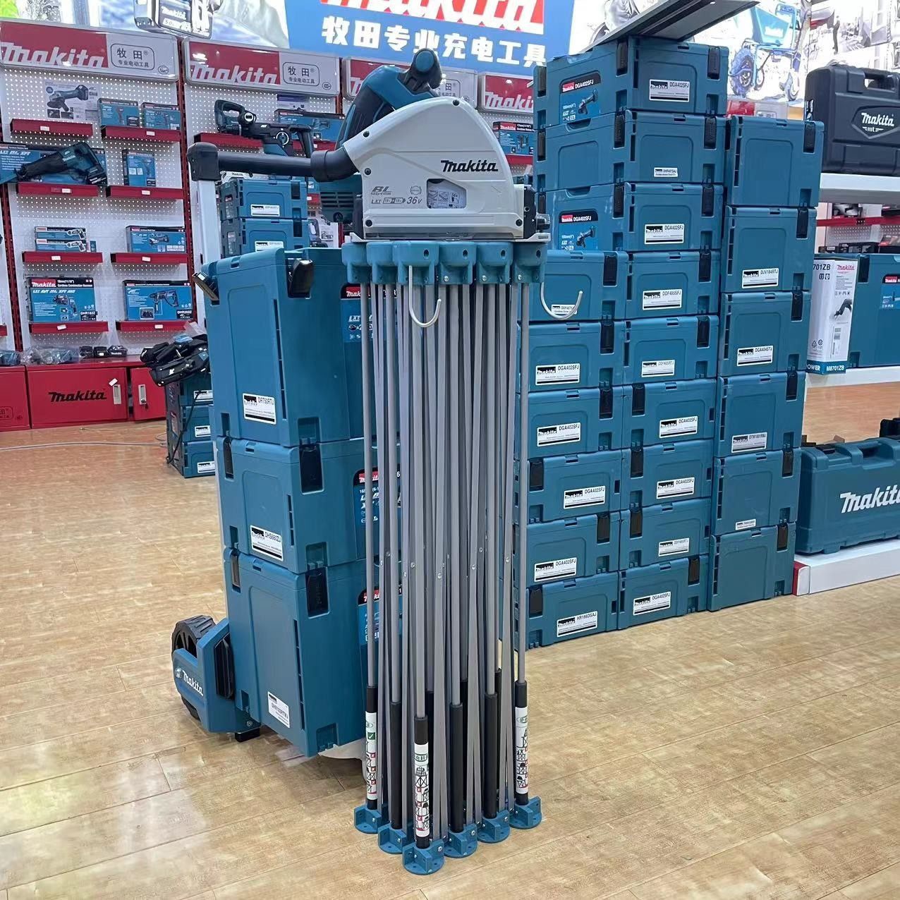 牧田色蜘蛛腿折叠工作台支架木工轨道锯台工作台多功能便携带