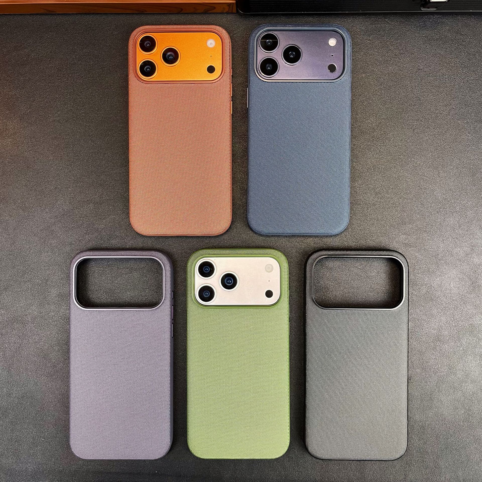 科技织物适用苹果17ProMax磁吸手机壳编织纹iphone16Pro防摔保护