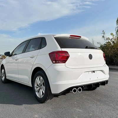 Lip Spoiler Exterior: Volkswagen Spoiler