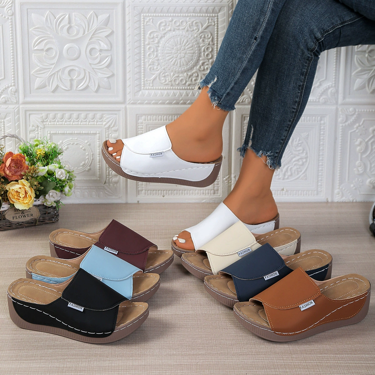 2025 Трансграничный большой размер толстая подошва повседневные холодные тапочки женский нанос полоски простой модный рыбий рот наклон на каблуке тапочки