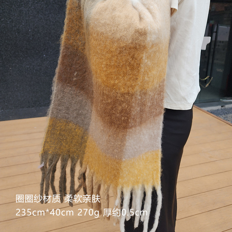 AC 모델 - 회색 갈색