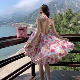 霓虹甜梦法式少女油画晕染印花挂脖露肩摆花朵连衣裙海岛度假裙子