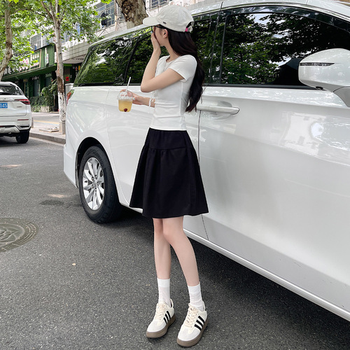 Women's Summer New College Style Loose Solid Color A-Line Five-Foot Skirt with High-Waist Splicing and Versatile Design