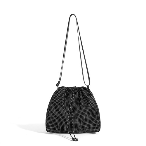 New Style Drawstring Fashion Shoulder Bag for Women Commuting Leisure Lightweight Single Shoulder Mom Bucket Bag