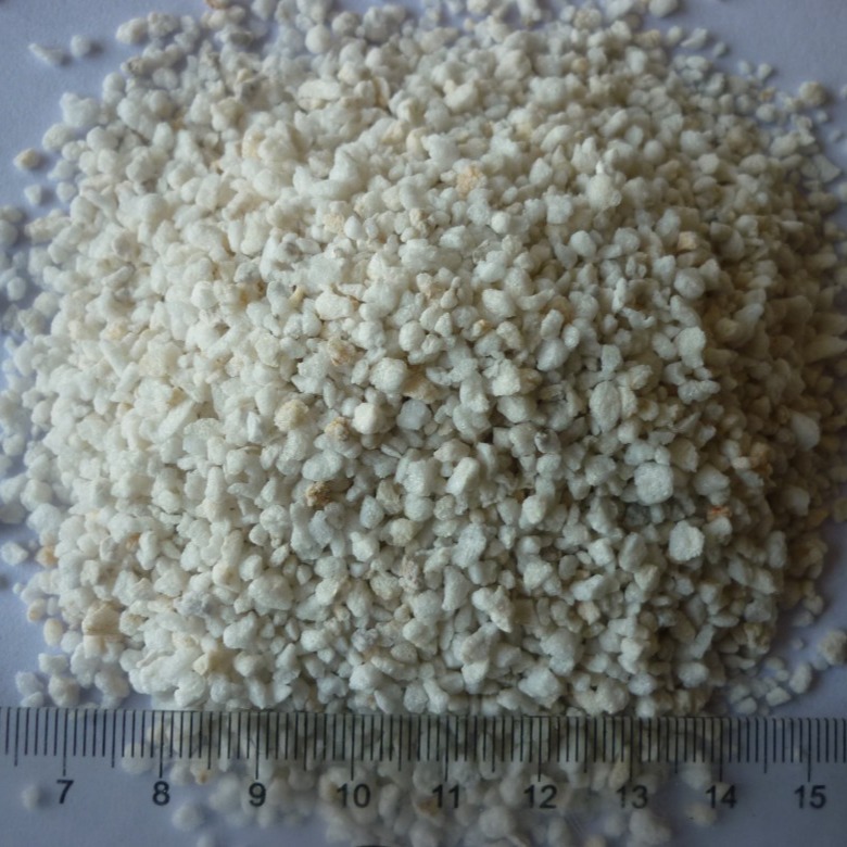 供应珍珠岩颗粒 建筑保温珍珠岩 1-3mm小包开孔珍珠岩