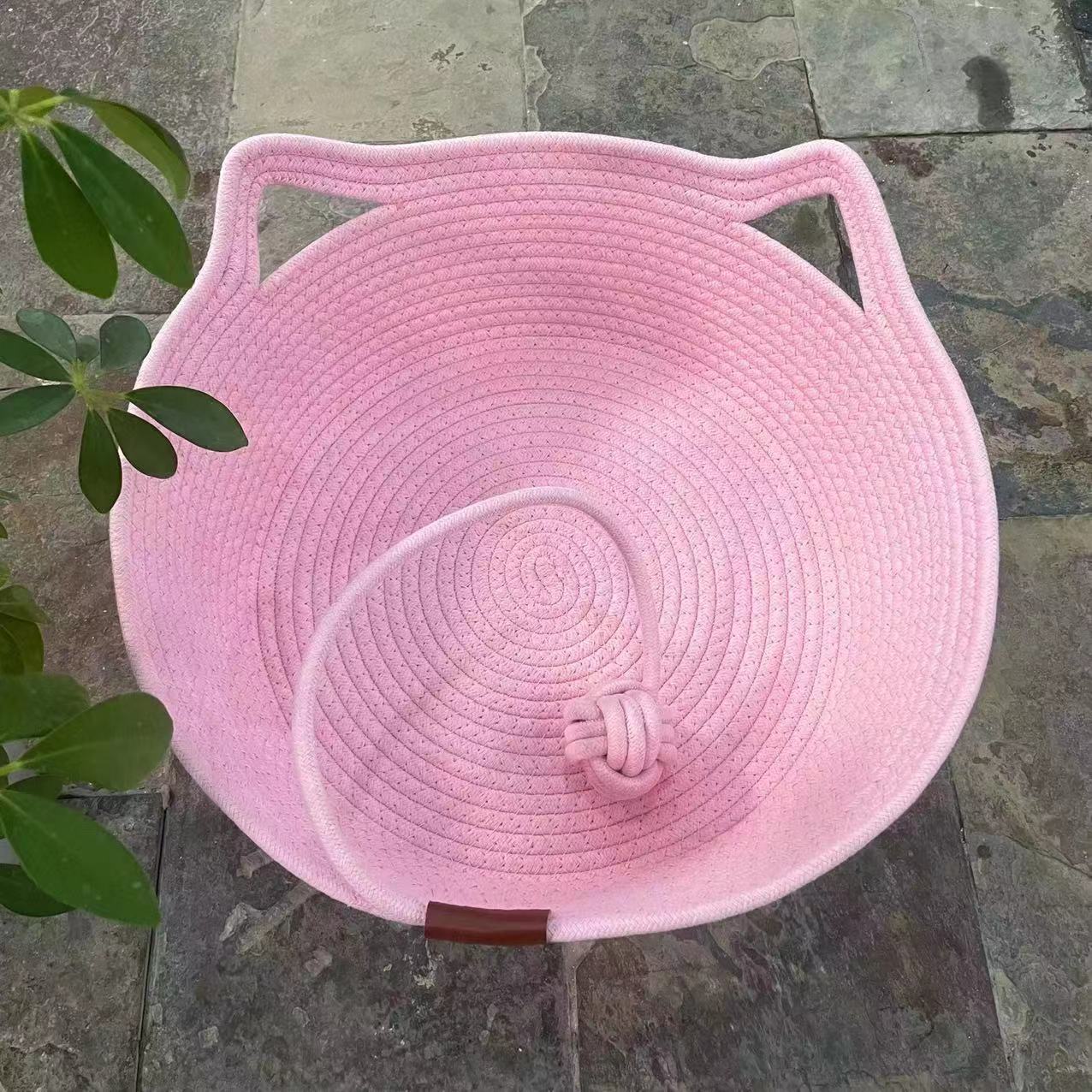 공 (맨손) 마카 가루가있는 면실 고양이 귀