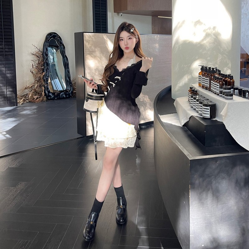 牛皮版~复古英伦山茶花弹力瘦瘦靴女2025百搭粗跟短靴袜靴马丁靴|undefined