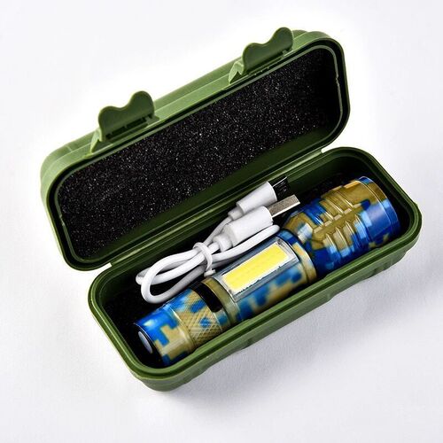 Portable Mini Flashlight Strong Light Illumination XPE Bulb Telescopic Zoom Charging Durable Aluminum Alloy Flashlight Wholesale