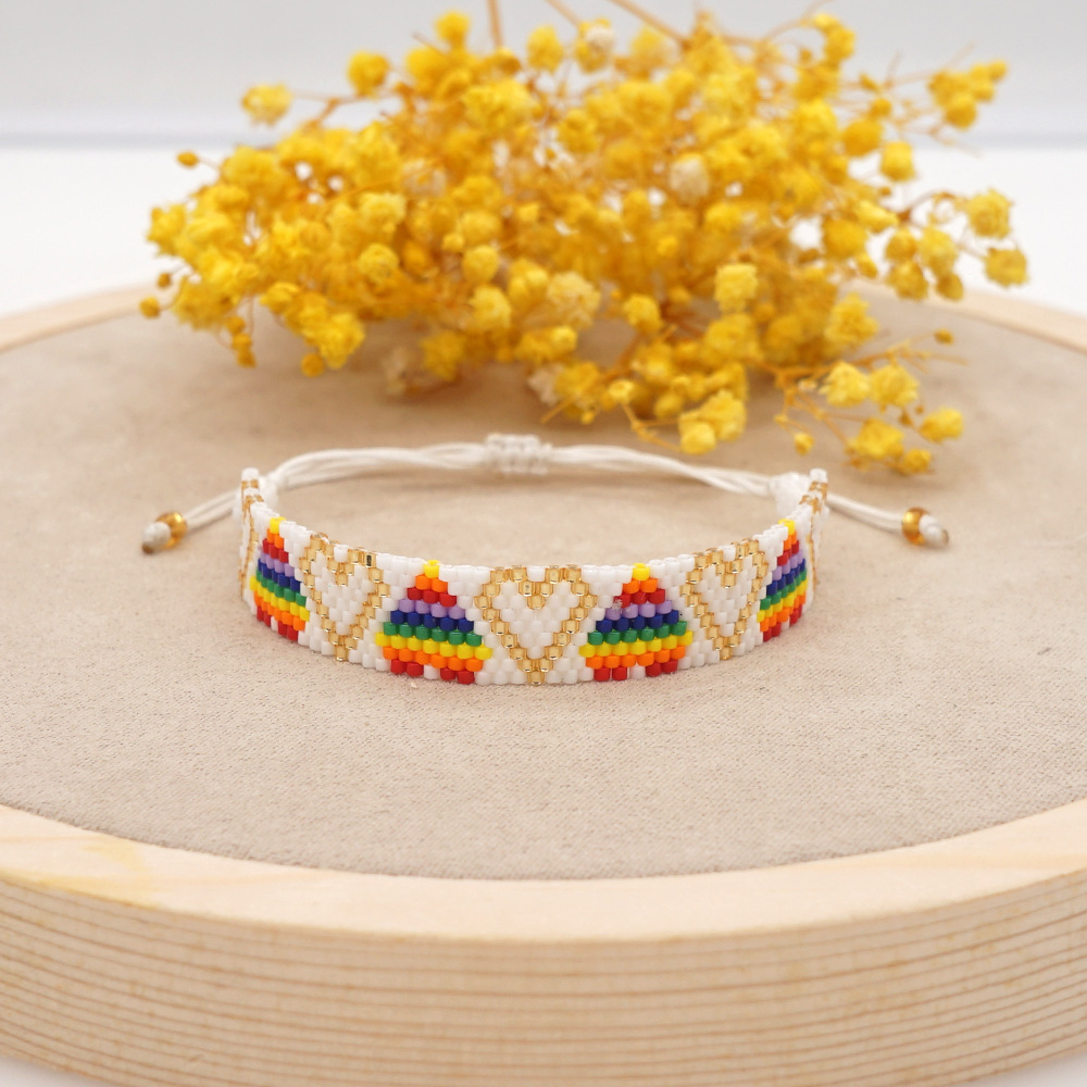 Ethnic Rainbow Beaded Woven Heart Bracelet Wholesale Nihaojewelry display picture 15