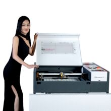 桌面式小型3020二氧化碳非金属激光雕刻机刻章机亚克力木头打印