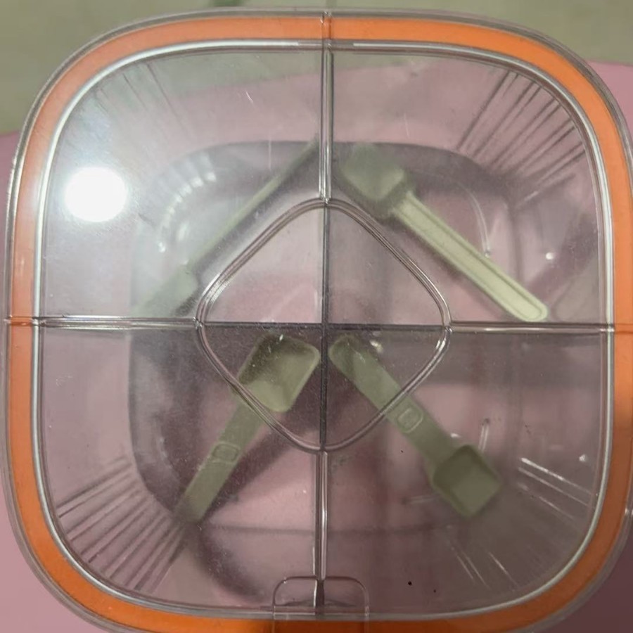 Caja de condimentos Juego de combinación de tanque de condimento de cocina para el hogar Una pieza de sal multirejilla MSG almacenamiento de pimienta condimento botella