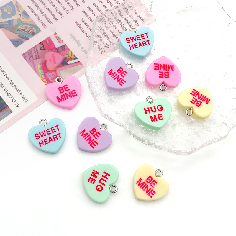 1 Piece Quantity 1 Piece 19 * 19mm Resin Zinc Alloy Letter Heart Shape Polished Pendant