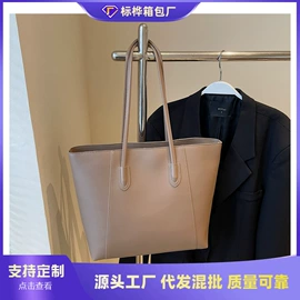 女士斜挎包;女士单肩包;女士双肩包