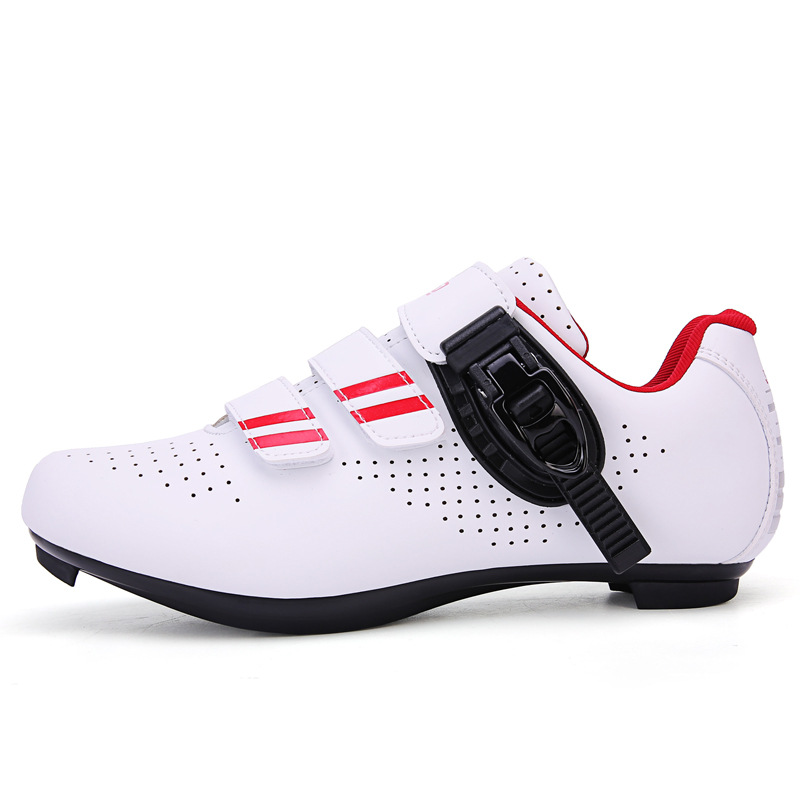흰색과 빨간색로드 잠금 신발