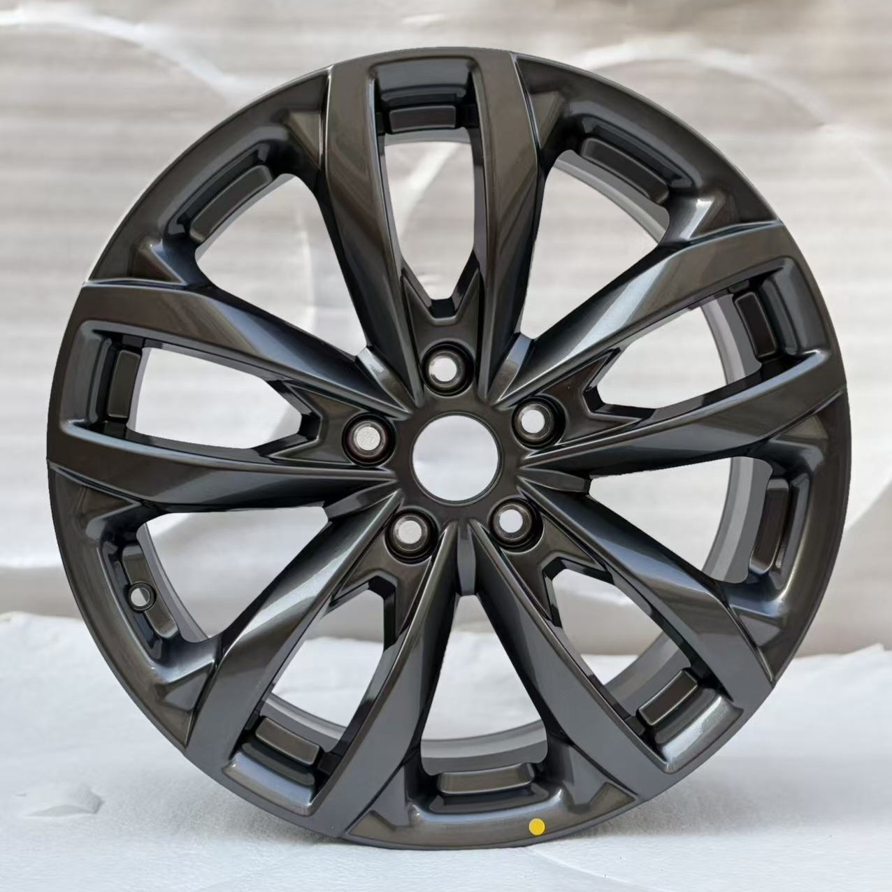 Compatible with Changan CS55plus wheel rims 18inch original style matching aluminum alloy rims aluminum alloy wheels steel rims