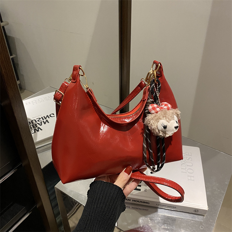 2024 nuevo invierno retro ocio de gran capacidad hombro axilar inclinado bolso de tela de piel de cera de aceite