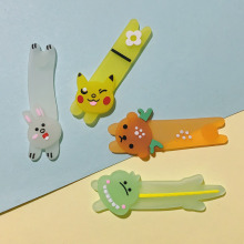 皮卡丘配饰手机壳DIY水杯贴PVC洞洞鞋扣软胶发夹饰品服饰书包配件