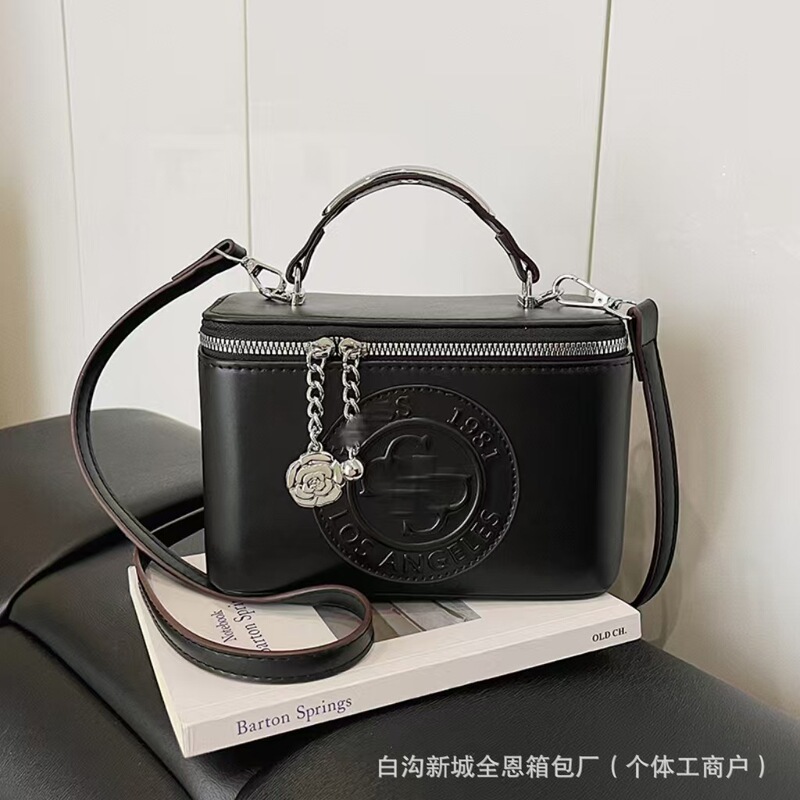 欧美爆款热销手提盒子女包25新款跨境流行字母印花百搭单肩斜挎包|undefined