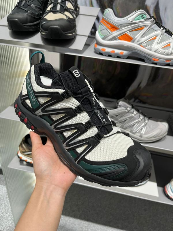 サロモントーキーXA PRO 3d砂場灰男女タイプ登山運動通気滑り止めランニングシューズ|undefined