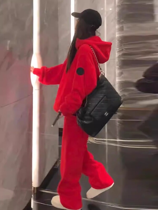 Chinese New Year Casual suit Women's Autumn and Winter New Arrival Big Red Hooded Loose Thickened fleece-lined Long-Sleeved Sweat suit