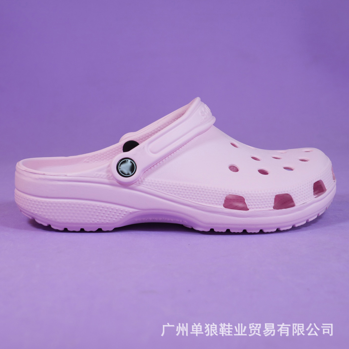 Estrellas etiquetadas de verano EVA zapatos de agujero casuales antideslizantes para mujeres zapatillas antiodorantes para parejas al aire libre sandalias